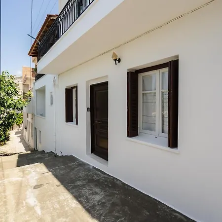 Cozy In Filoti, Naxos 2br Apartment *